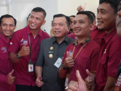 Gubernur Al Haris MInta Penerima Program Bantuan Pemerintah Harus Maju