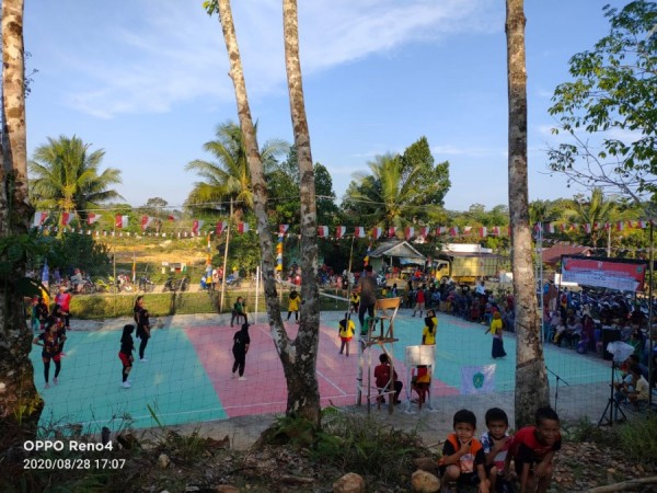 Kemeriahan Turnamen Volly Antar Desa di Desa Demang, Panitia Juga Gelar Kontes Foto